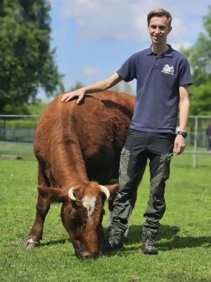 WhatsApp Image 2024-05-08 at 09.35.11 (1) (1)