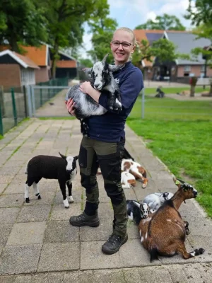 WhatsApp Image 2024-05-08 at 09.35.11 (1)